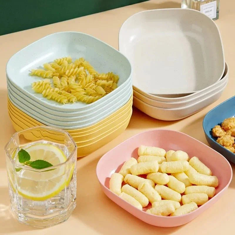 10-piece plastic plate set with colorful design